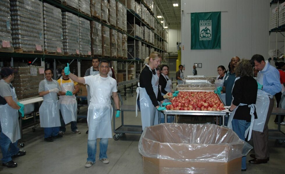 Sorting food at the Chicago Food Depository