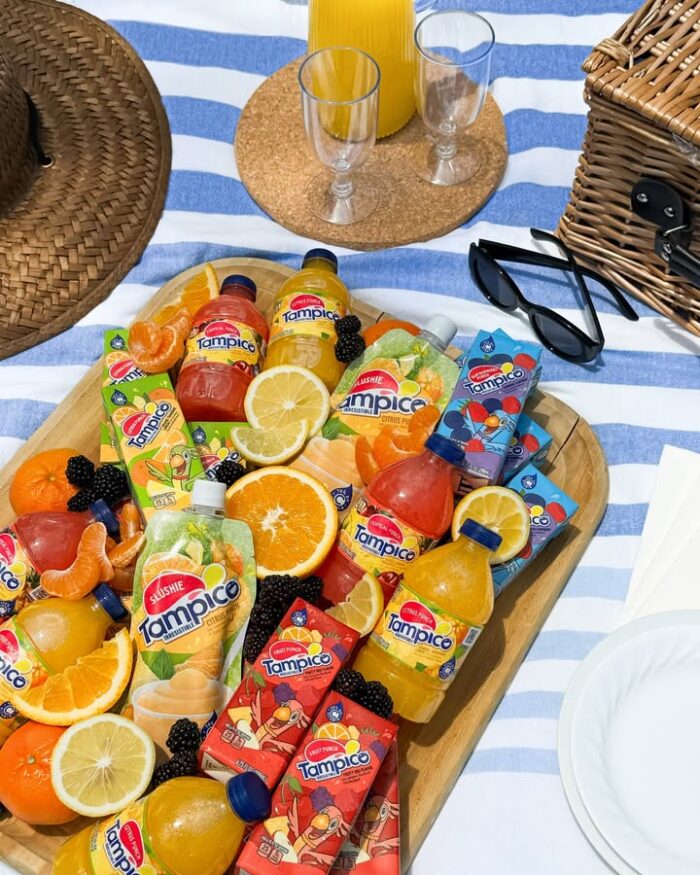 If your charcuterie board doesn’t look like this, we’re not coming to your picnic. 🗣🧃

#Tampico #StillServingSmiles #RefreshingDrinks #CharcuterieGoals